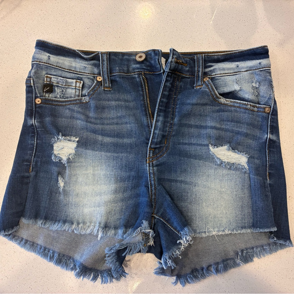 KanCan Distressed Shorts - Medium